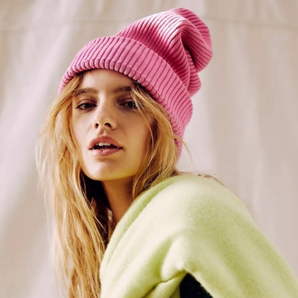 NWOT Free People Outside the Lines Bubblegum Pink Beanie